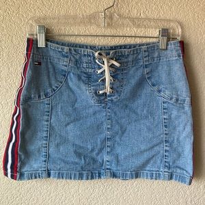 Retro Y2K Tommy Hilfiger Lace-Up Denim Mini Skirt